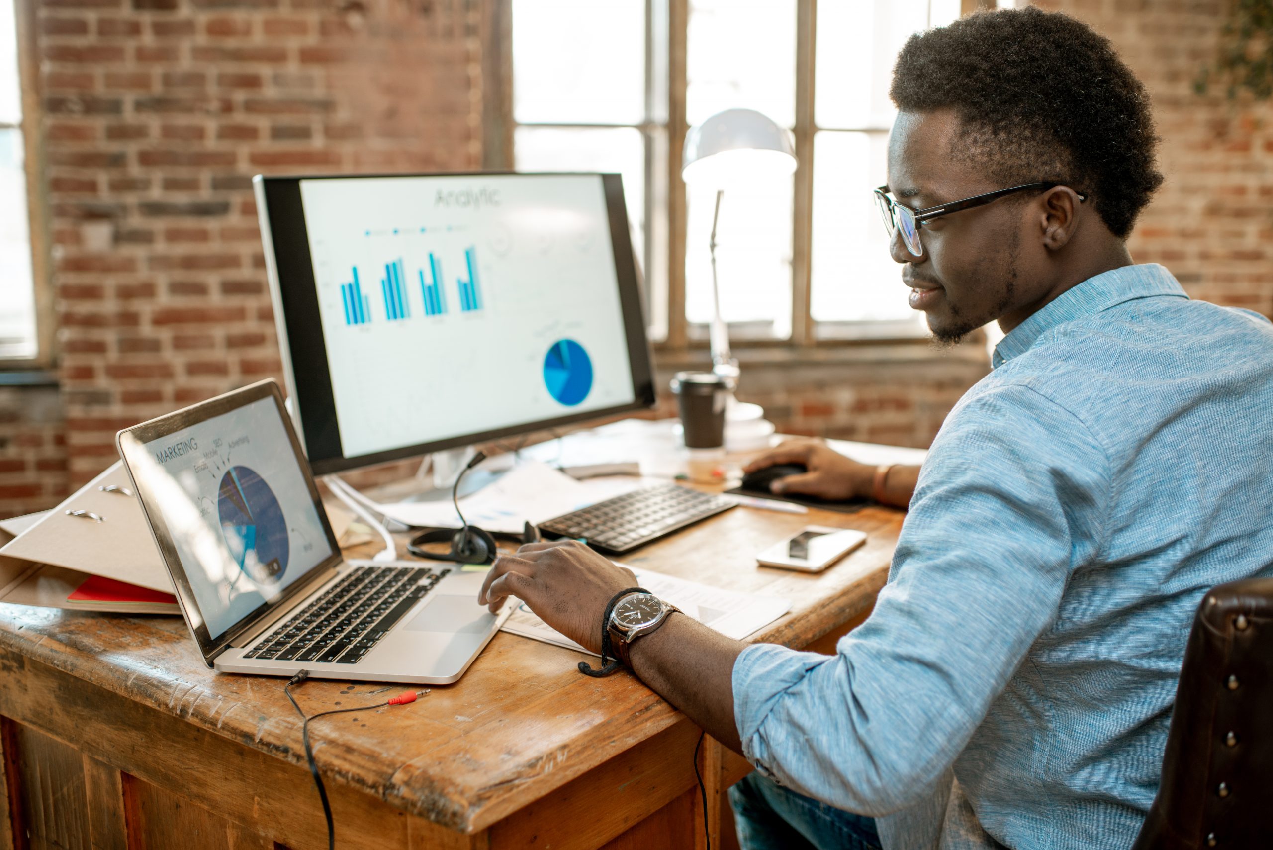 Read more about the article How to Start a Career in Tech in Uganda: A Complete Guide